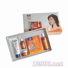 维他命C晶澈美白五件套 专业化妆品批发代理的明智之选